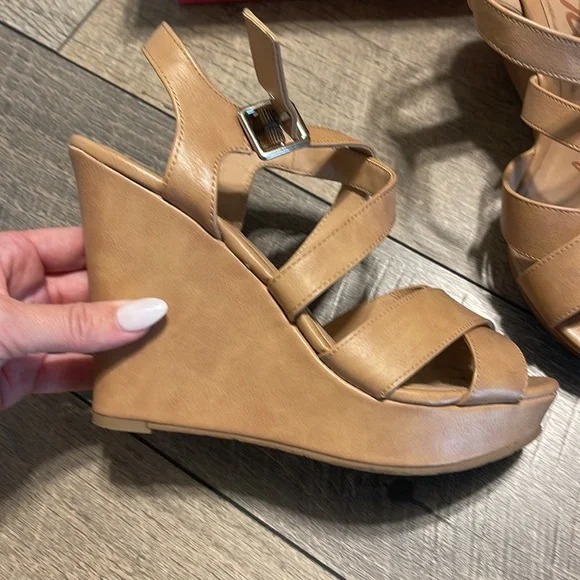 American Rag - Picture 3 of 5